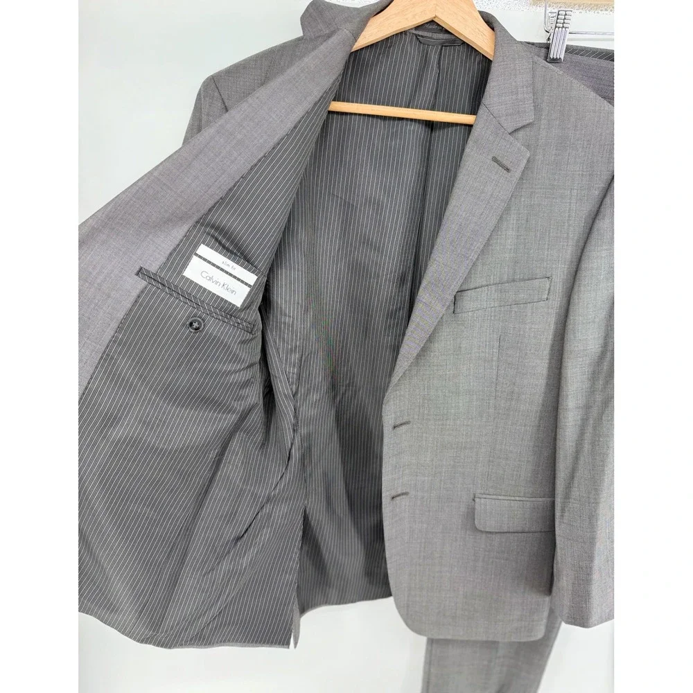 Calvin Klein Mens Slim Fit Grey 100% Wool 2 Piece Suit 38S 32W x 28L